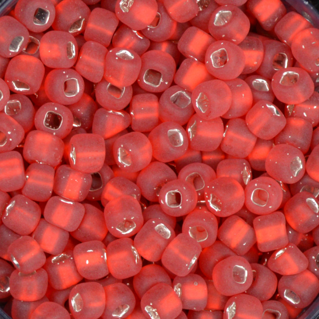 Silver Lined Matte - True Red, Matsuno 6/0 Seed Beads