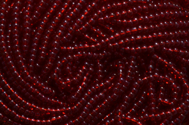 Transparent - Garnet, Czech 11/0 Seed Beads
