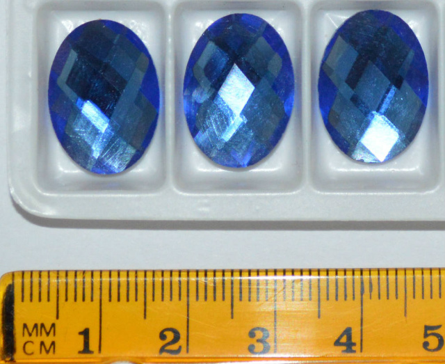 *Faceted Glass Cabs, 18x13mm, Med Sapphire, oval 3-pack